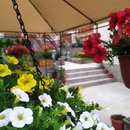 อพาร์ตเมนต์ 2 ห้องนอน 1 ห้องน้ำส่วนตัว ขนาด 64 ตร.ม. – ตูตูโนวิซ ปอดรุม Apartment นิส ภายนอก รูปภาพ