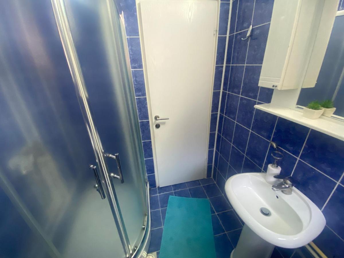 อพาร์ตเมนต์ 2 ห้องนอน 1 ห้องน้ำส่วนตัว ขนาด 64 ตร.ม. – ตูตูโนวิซ ปอดรุม Apartment นิส ภายนอก รูปภาพ