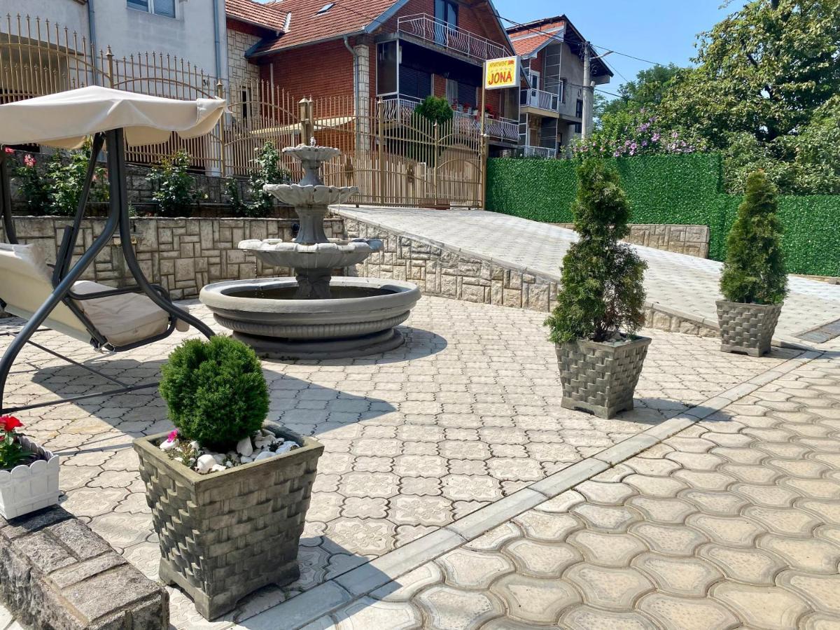 อพาร์ตเมนต์ 2 ห้องนอน 1 ห้องน้ำส่วนตัว ขนาด 64 ตร.ม. – ตูตูโนวิซ ปอดรุม Apartment นิส ภายนอก รูปภาพ